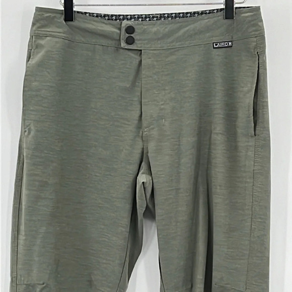 Laird All Day Pant (The Longboard) in Heathered Army - Size 28 - Picture 4 of 9